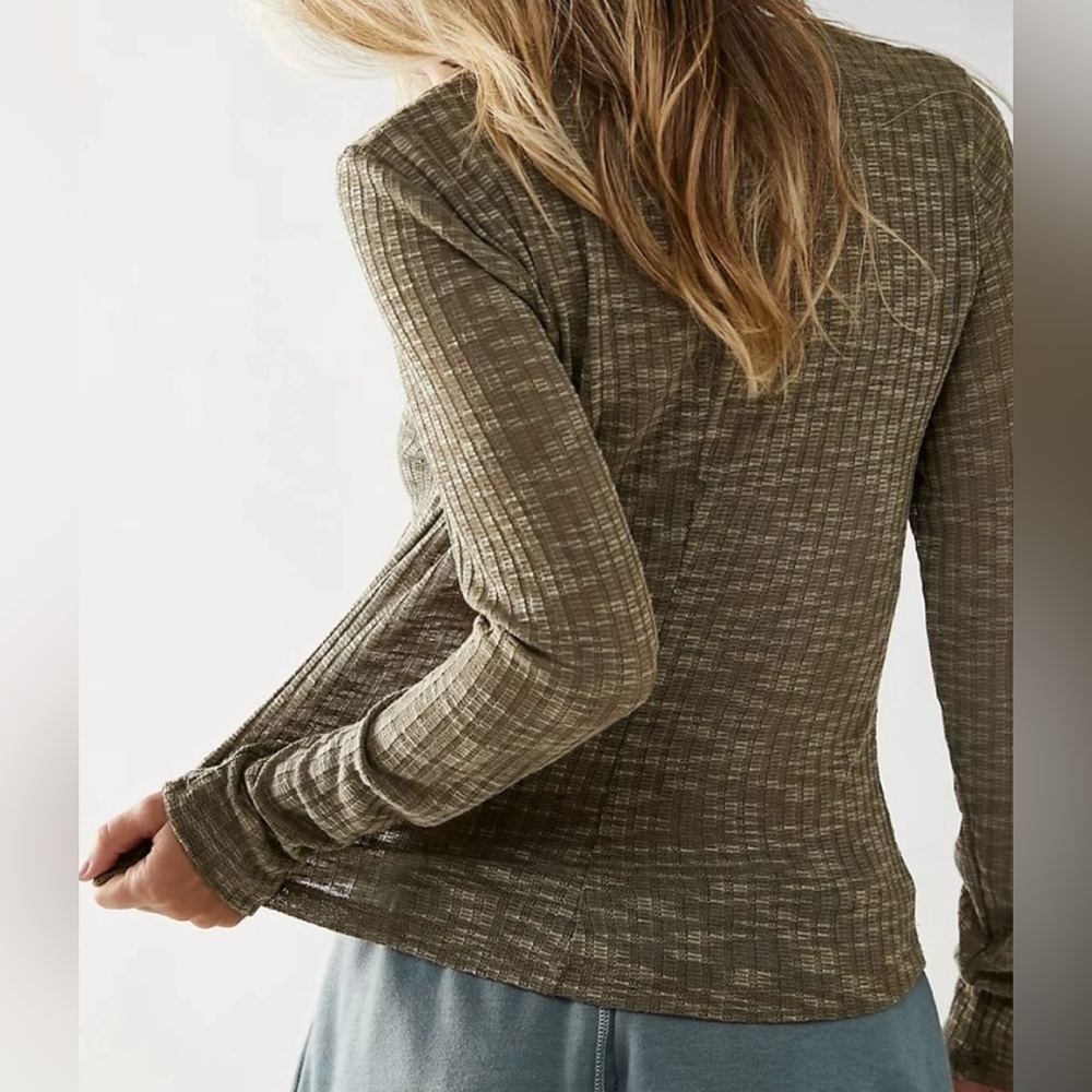 Free People! Aura Long Sleeve Layering Top In Deep Army NWT!